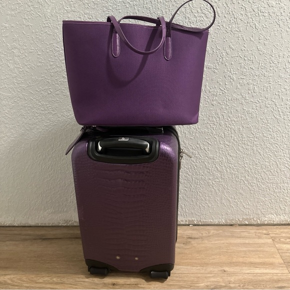 Joy Purple Luggage! 2-piece set - Picture 2 of 8